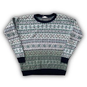 Womens Pattern Sweater Size Medium